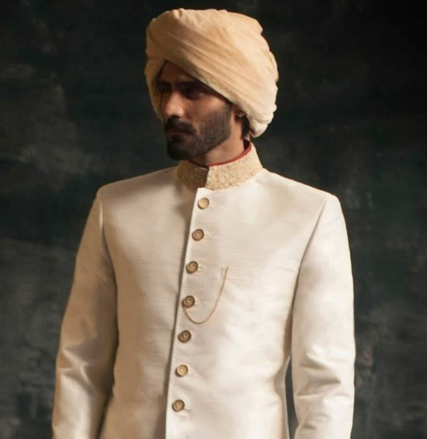 Stylish Rajasthani Turban for Wedding