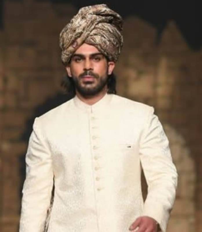 Traditional Rajasthani Pagdi Turban