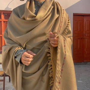 Swati Dhussa Shawl For Men - Tan Pista -